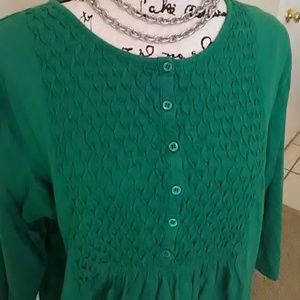 Liz Claiborne kelly green top